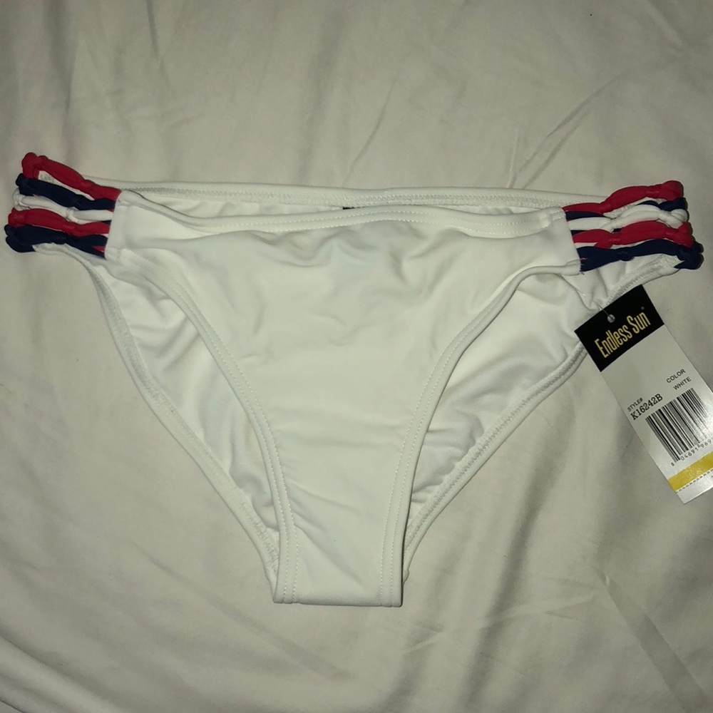 BRAND NEW WHITE BIKINI BOTTOMS